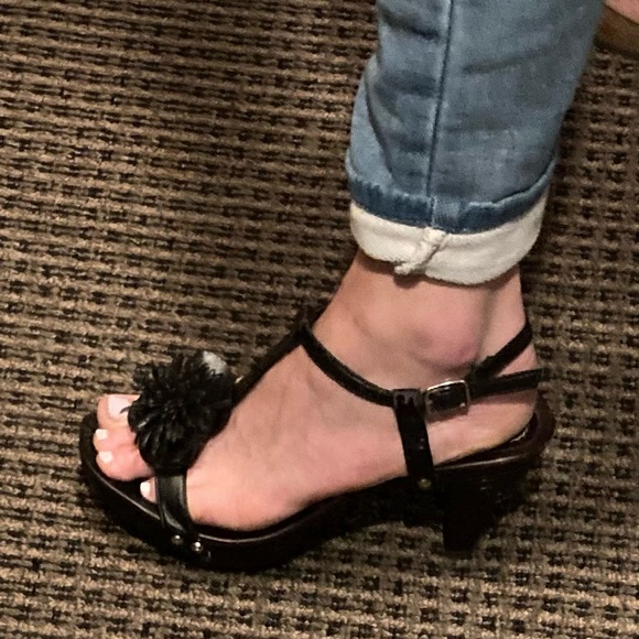 Black leather size 8 Italian . Very comfortable - Picture 2 of 5